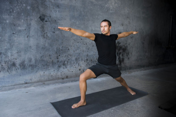 Đừng bỏ qua những bài tập Yoga này nếu bạn vừa bước qua tuổi 40